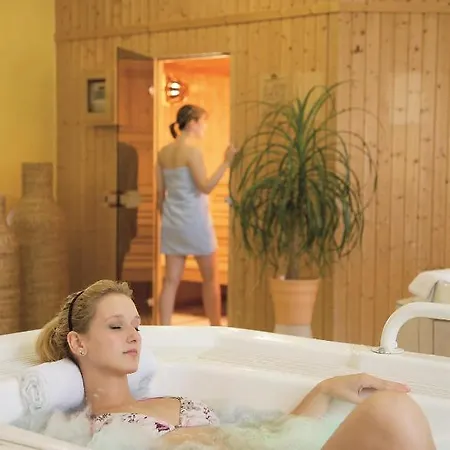 Euvea Freizeit- Und Tagungshotel Hotel