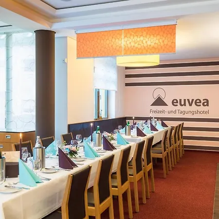 Euvea Freizeit- Und Tagungshotel Neuerburg (Bitburg-Prum)