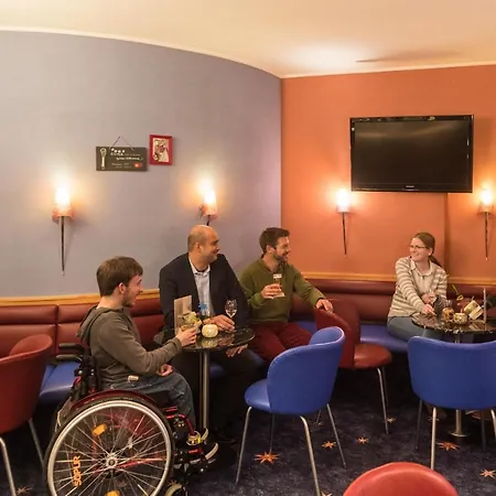 Euvea Freizeit- Und Tagungshotel 호텔