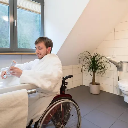 Euvea Freizeit- Und Tagungshotel Neuerburg (Bitburg-Prum)