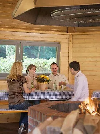 Euvea Freizeit- Und Tagungshotel Neuerburg (Bitburg-Prum)