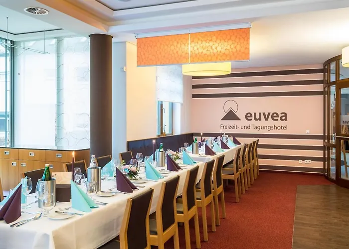 Euvea Freizeit- Und Tagungshotel Neuerburg (Bitburg-Prum)