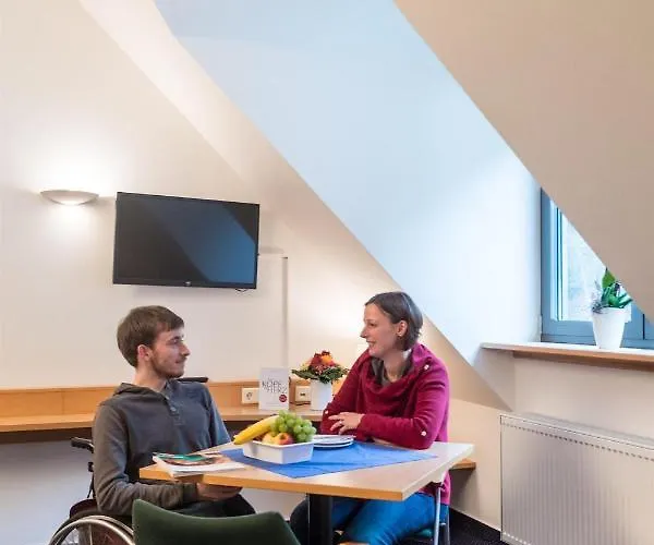 Euvea Freizeit- Und Tagungshotel Neuerburg (Bitburg-Prum)